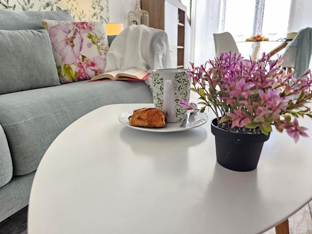 New Loft Sweet Holidays, Playa De Los Cristianos لوس كريستيانوس المظهر الخارجي الصورة